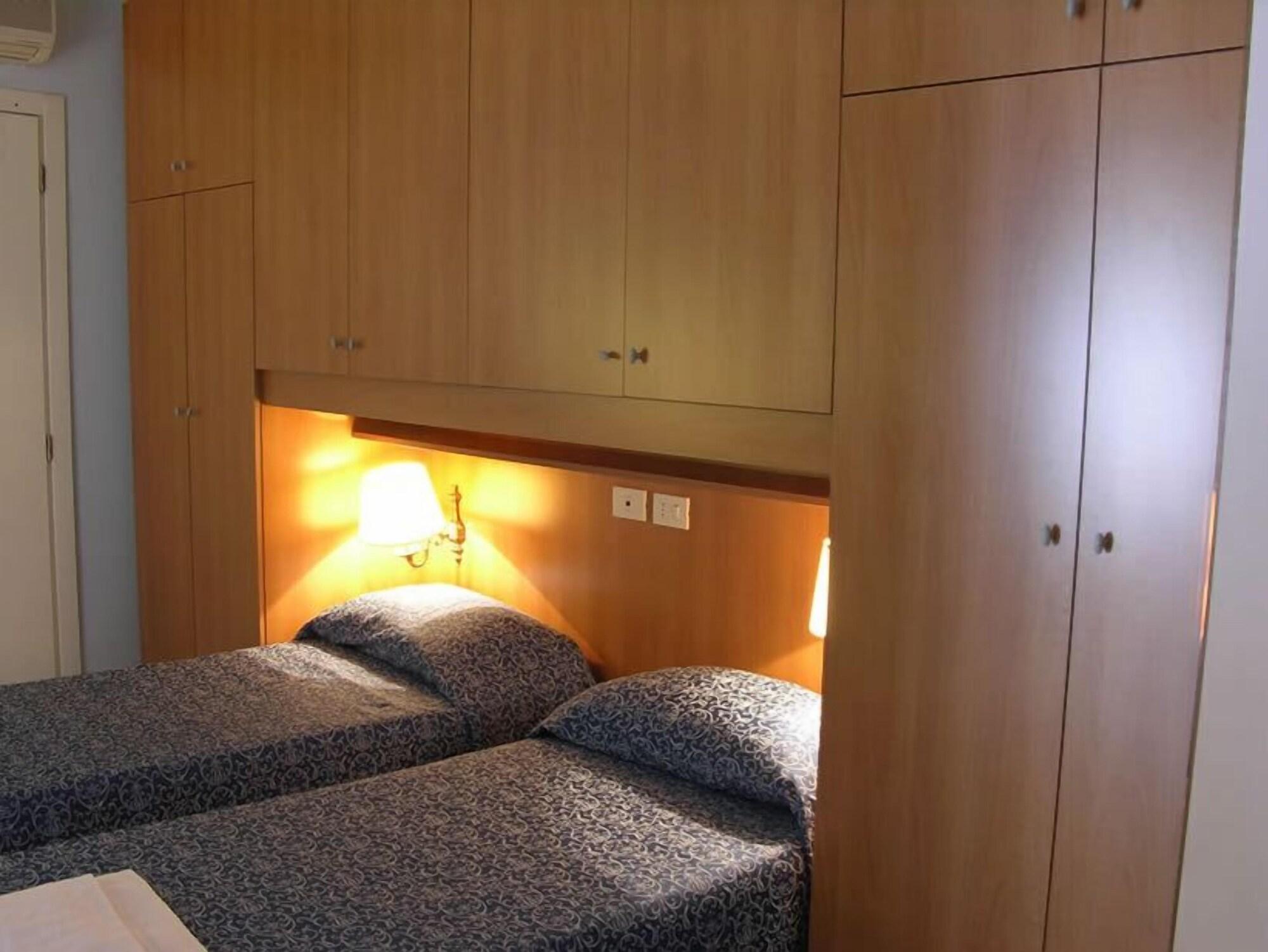 Residence Lodi Rome Bagian luar foto