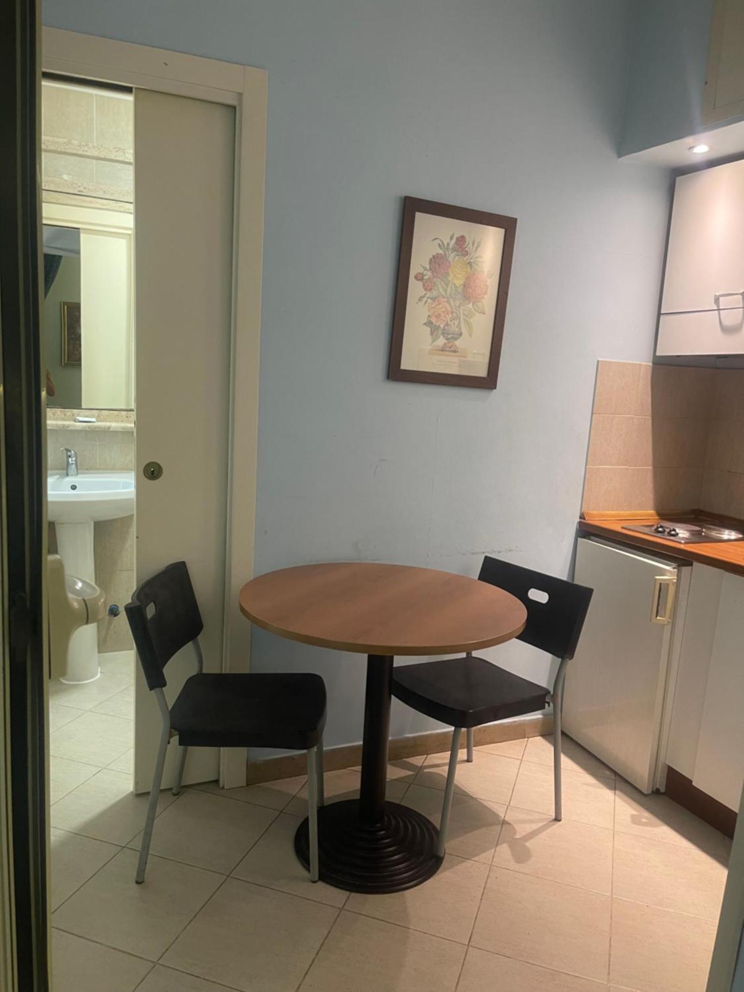 Residence Lodi Rome Bagian luar foto