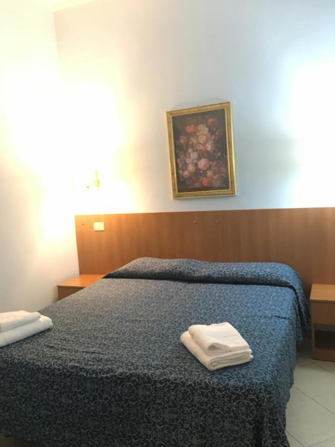 Residence Lodi Rome Bagian luar foto